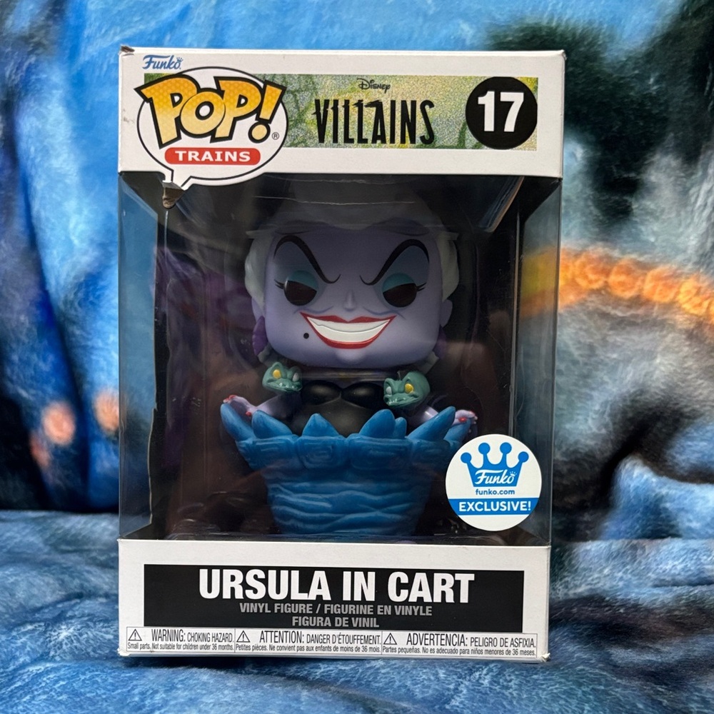 Funko Pop! Trains Disney Villains Ursula in Cart 17 NIB